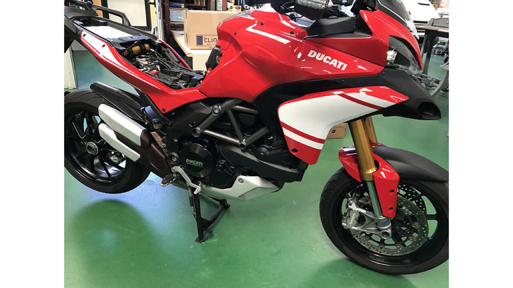 decorazione moto ducati codogno grafiche borella